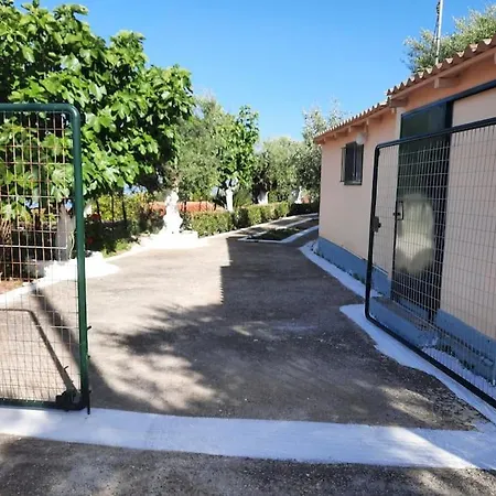 Avia Serenity Countryhouse Villa
